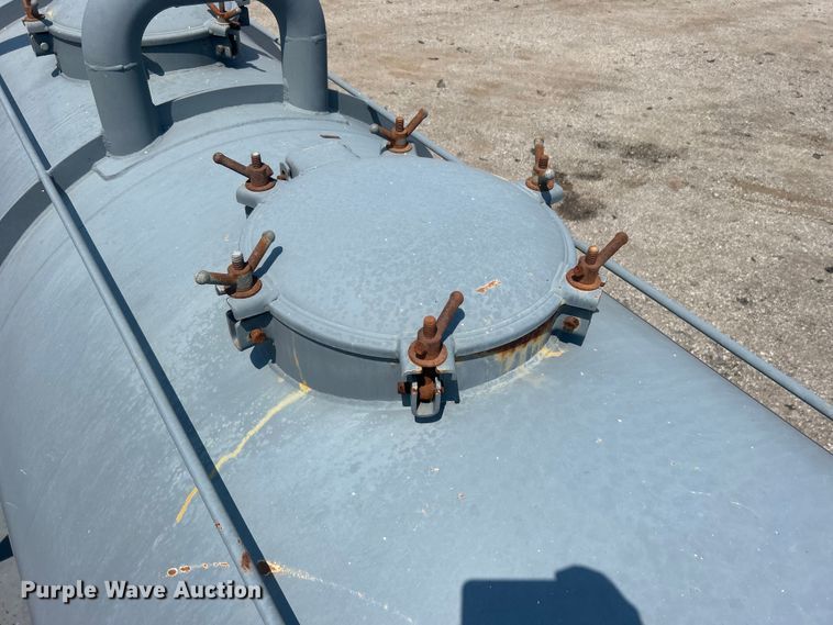 image for item EG0954 2012 Dragon Products Ltd. vacuum trailer