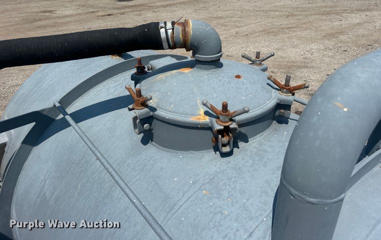 image for item EG0954 2012 Dragon Products Ltd. vacuum trailer