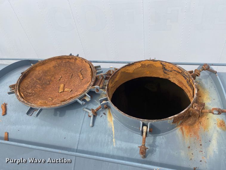 image for item EG0954 2012 Dragon Products Ltd. vacuum trailer