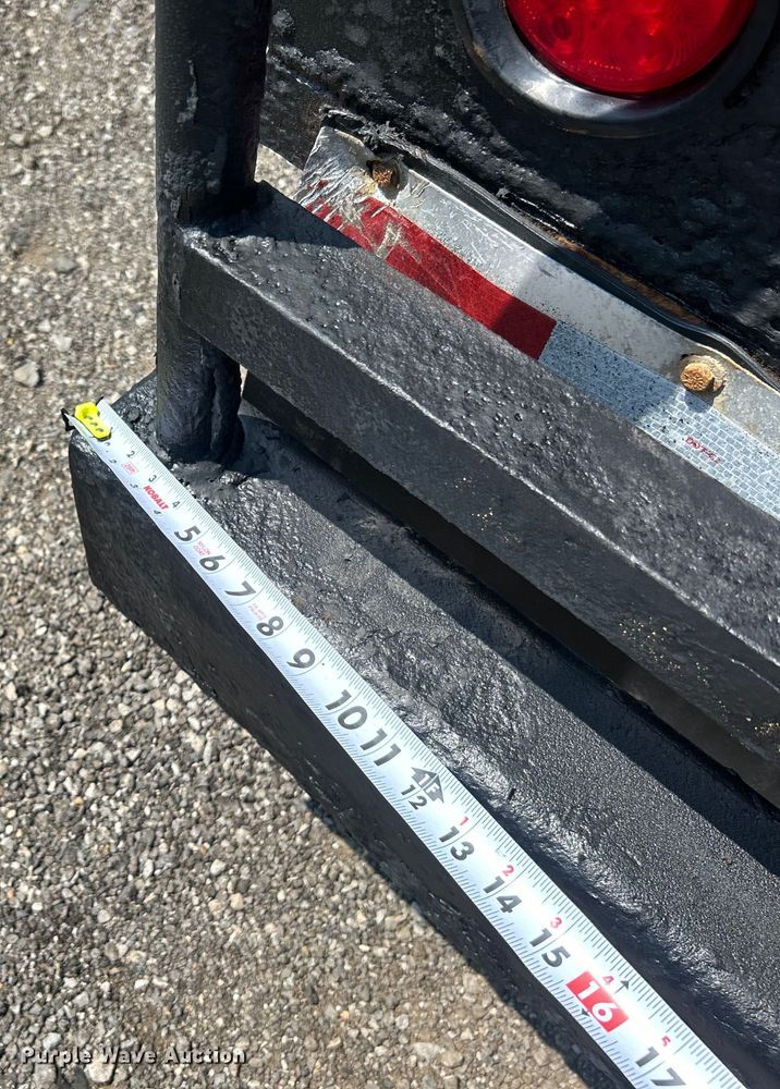 image for item EG0954 2012 Dragon Products Ltd. vacuum trailer