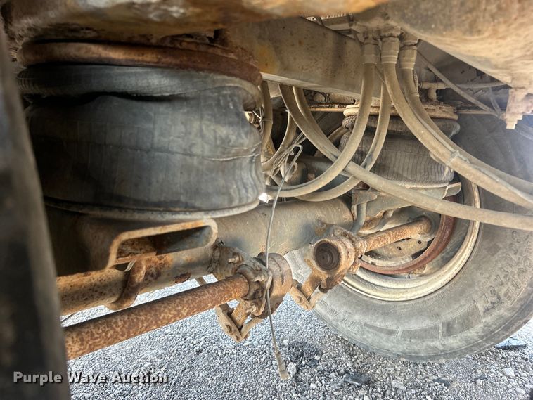 image for item EG0954 2012 Dragon Products Ltd. vacuum trailer