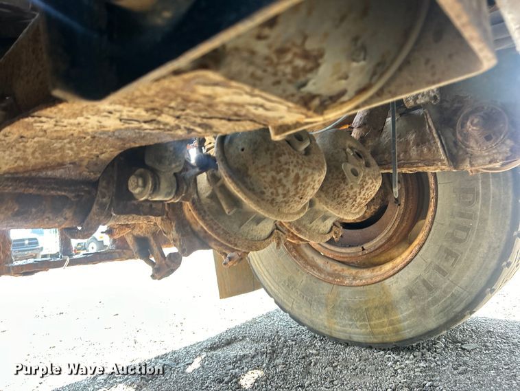 image for item EG0954 2012 Dragon Products Ltd. vacuum trailer