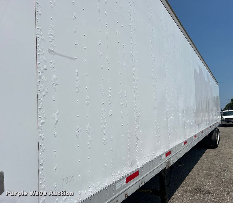 image for item EG0958 2012 Great Dane dry van trailer