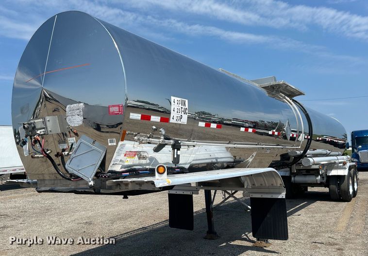 image for item EG0960 2016 Heil Trailer International Co. tank trailer