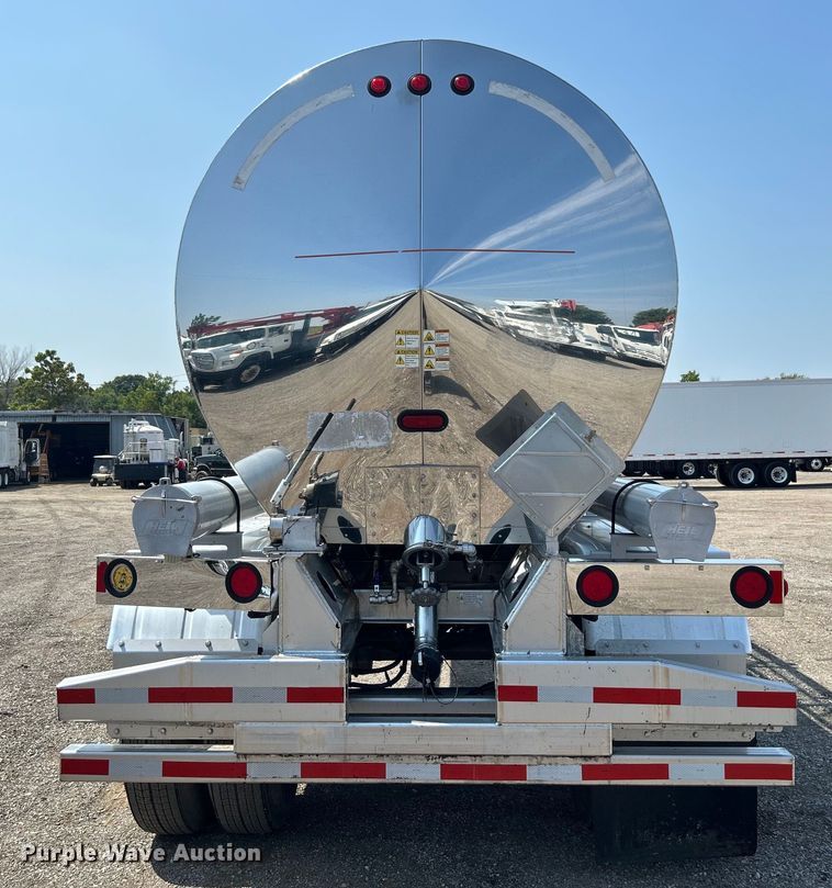 image for item EG0960 2016 Heil Trailer International Co. tank trailer