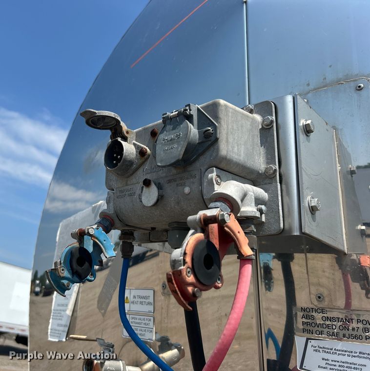 image for item EG0960 2016 Heil Trailer International Co. tank trailer