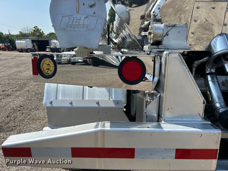 image for item EG0960 2016 Heil Trailer International Co. tank trailer