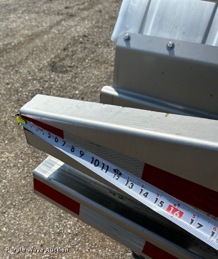 image for item EG0960 2016 Heil Trailer International Co. tank trailer