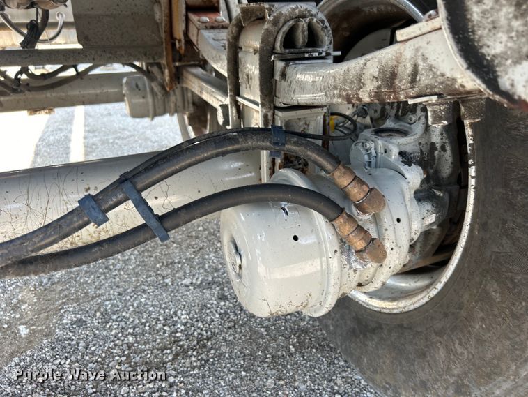 image for item EG0960 2016 Heil Trailer International Co. tank trailer