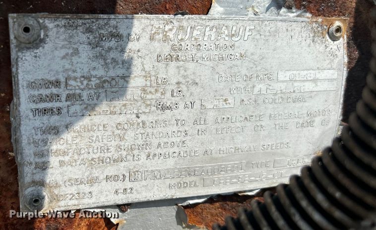 image for item EG0980 1984 Fruehauf  FBS-F2-45-CT dry van trailer