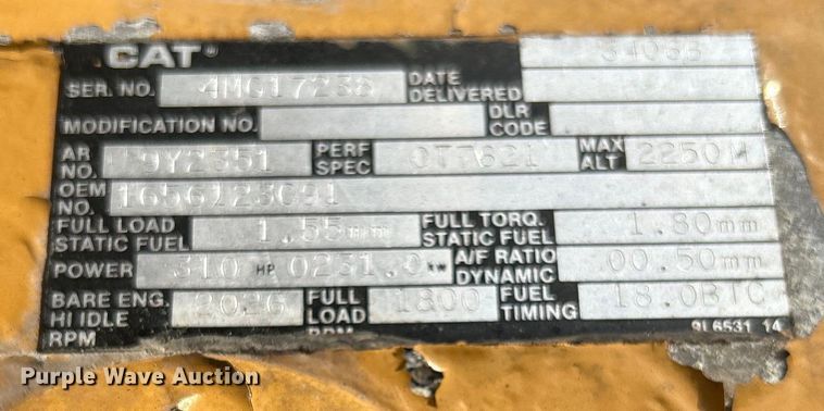 image for item EG0981 1988 International  9300 semi truck