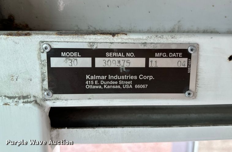 image for item EG1325 2004 Kalmar 30 yard truck