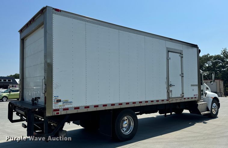 image for item EH6991 2014 Kenworth T370 refrigerated delivery truck