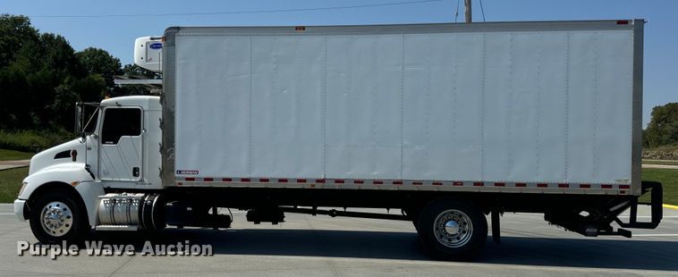 image for item EH6991 2014 Kenworth T370 refrigerated delivery truck
