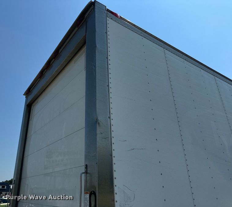 image for item EH6991 2014 Kenworth T370 refrigerated delivery truck
