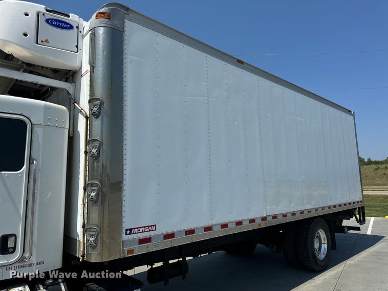 image for item EH6991 2014 Kenworth T370 refrigerated delivery truck