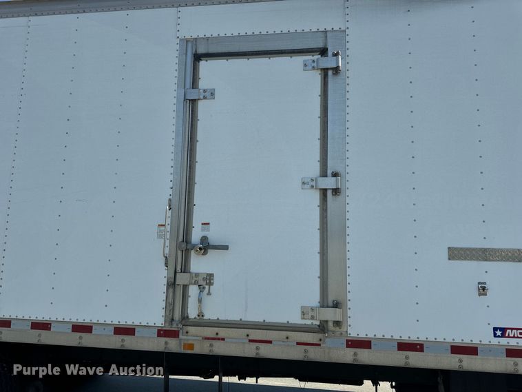 image for item EH6991 2014 Kenworth T370 refrigerated delivery truck