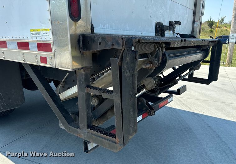 image for item EH6991 2014 Kenworth T370 refrigerated delivery truck