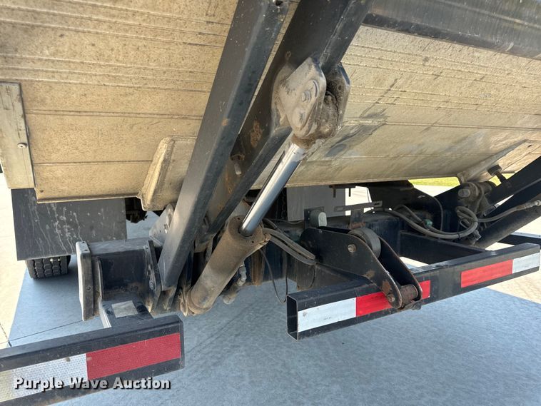 image for item EH6991 2014 Kenworth T370 refrigerated delivery truck