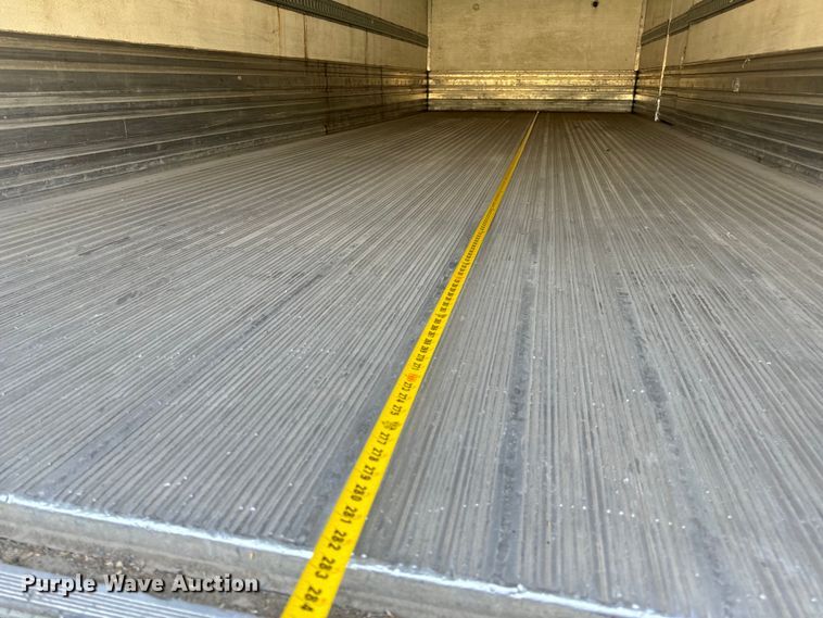 image for item EH6991 2014 Kenworth T370 refrigerated delivery truck