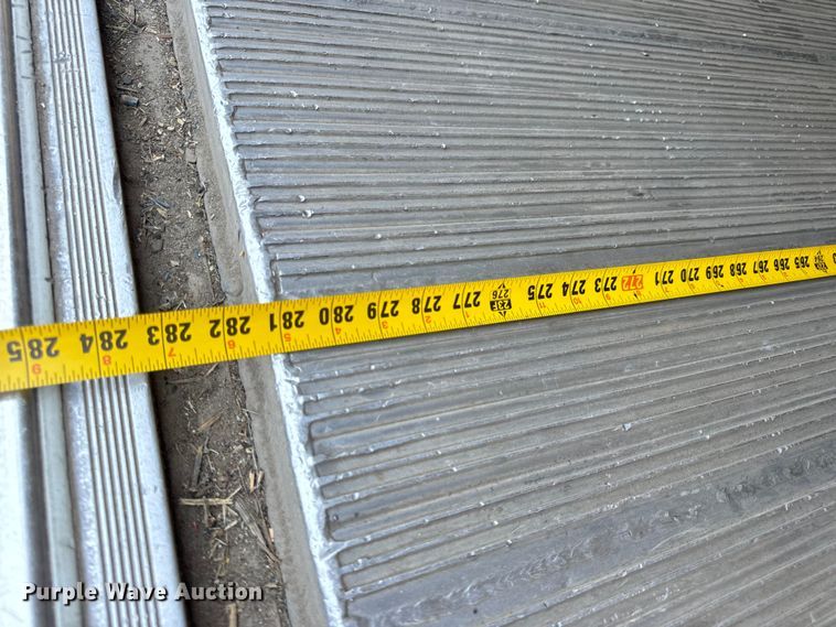 image for item EH6991 2014 Kenworth T370 refrigerated delivery truck