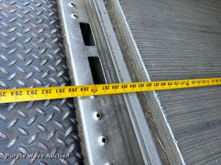 image for item EH6991 2014 Kenworth T370 refrigerated delivery truck