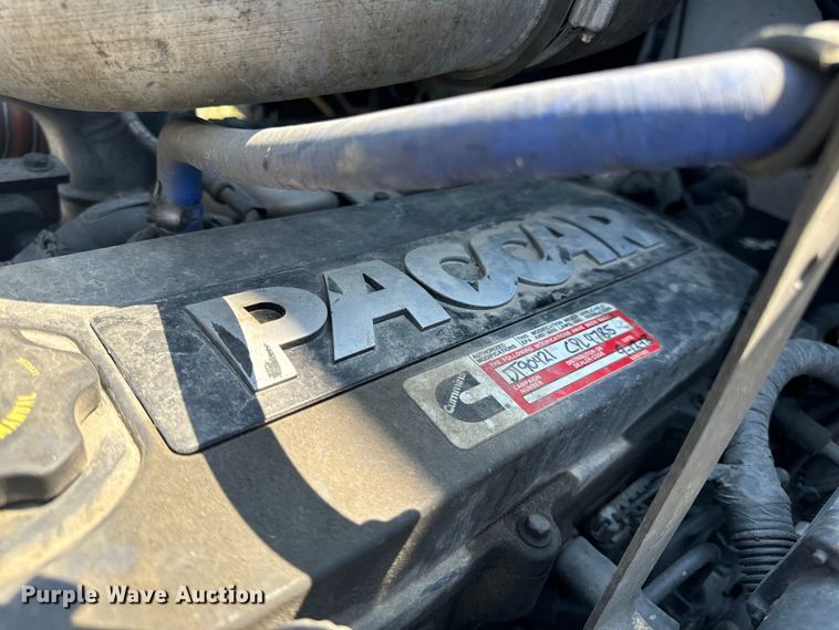 image for item EH6991 2014 Kenworth T370 refrigerated delivery truck