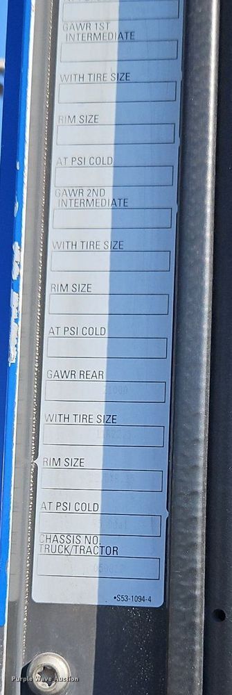 image for item EI8262 2004 Kenworth T300 delivery truck