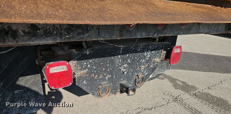 image for item EI8263 1995 Ford L8000 dump truck