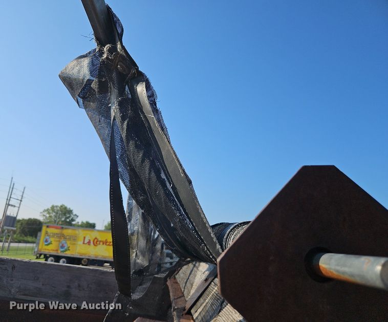 image for item EI8263 1995 Ford L8000 dump truck