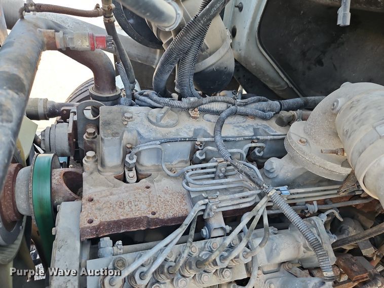 image for item EI8263 1995 Ford L8000 dump truck