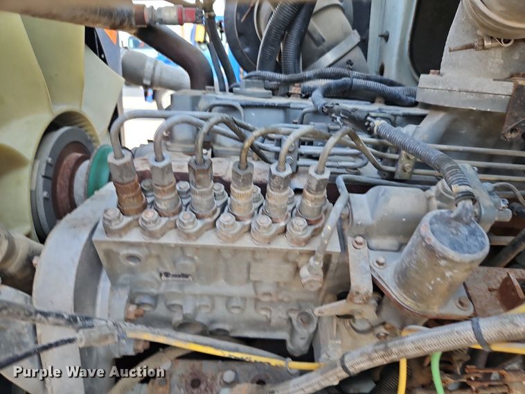 image for item EI8263 1995 Ford L8000 dump truck