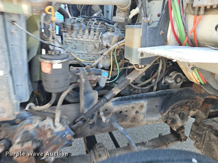 image for item EI8263 1995 Ford L8000 dump truck