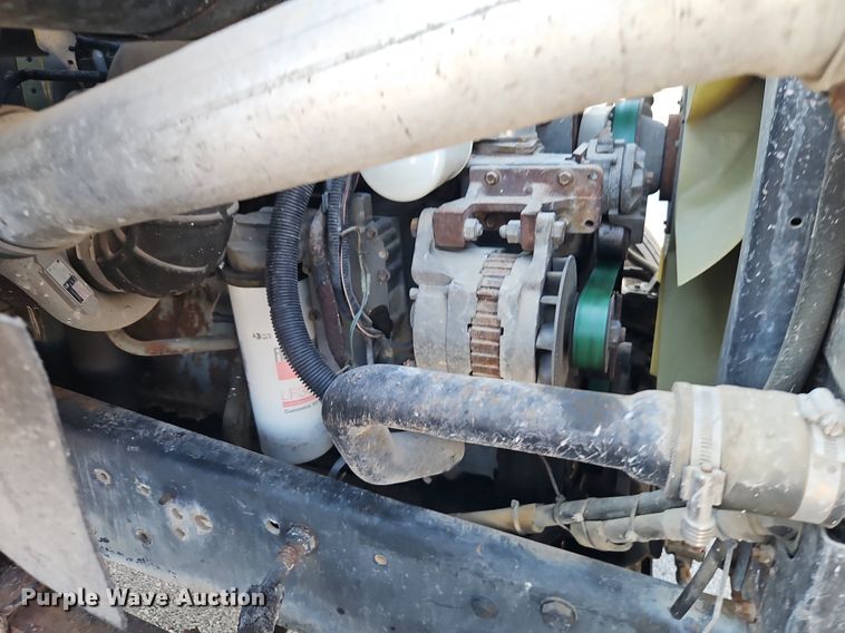 image for item EI8263 1995 Ford L8000 dump truck