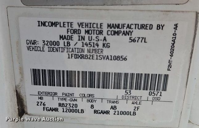 image for item EI8263 1995 Ford L8000 dump truck