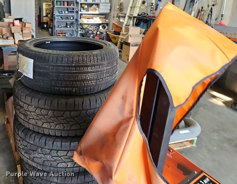 image for item EI8267 Truck parts