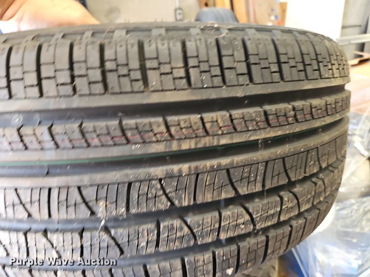 image for item EI8267 Truck parts