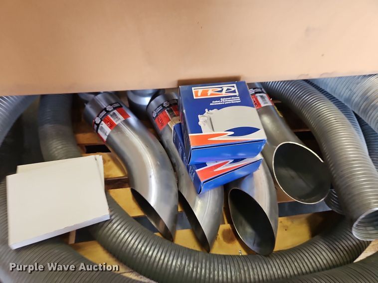 image for item EI8267 Truck parts