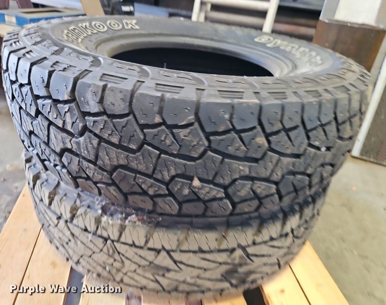 image for item EI8267 Truck parts