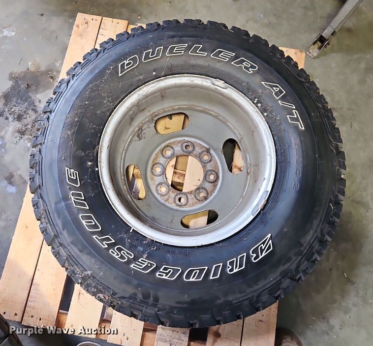 image for item EI8267 Truck parts