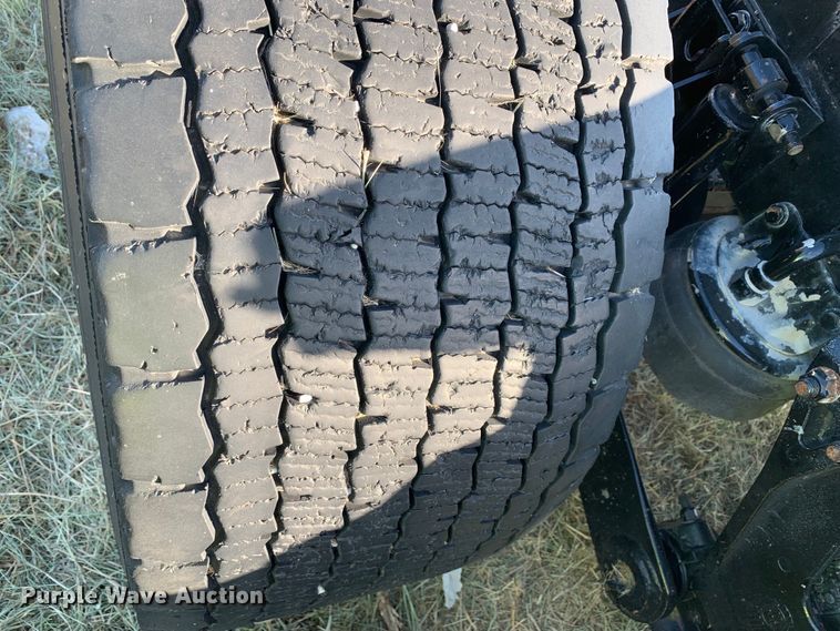 image for item EJ2864 2016 Kenworth  T880 semi truck