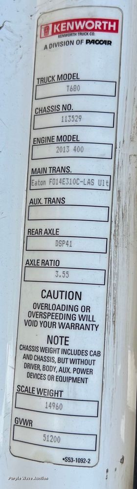 image for item EJ2865 2016 Kenworth  T680 semi truck