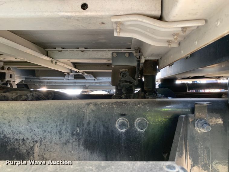 image for item EJ2867 2020 Kenworth  T880 semi truck