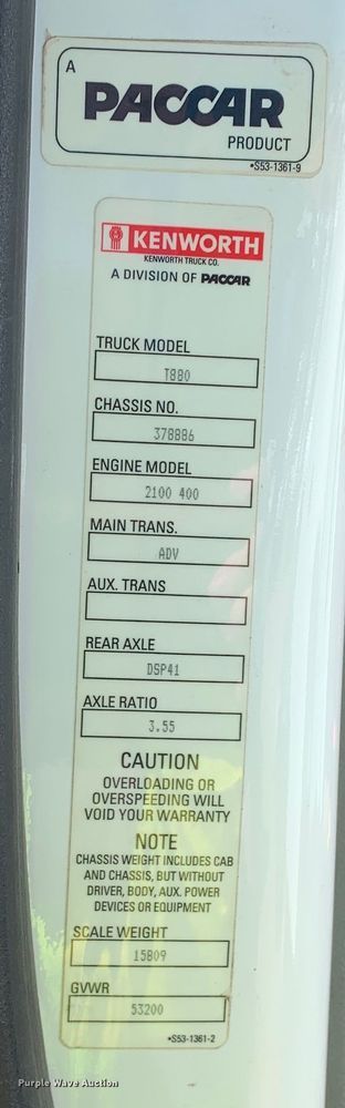 image for item EJ2867 2020 Kenworth  T880 semi truck