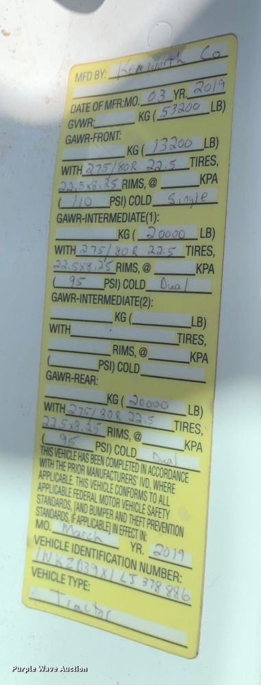 image for item EJ2867 2020 Kenworth  T880 semi truck