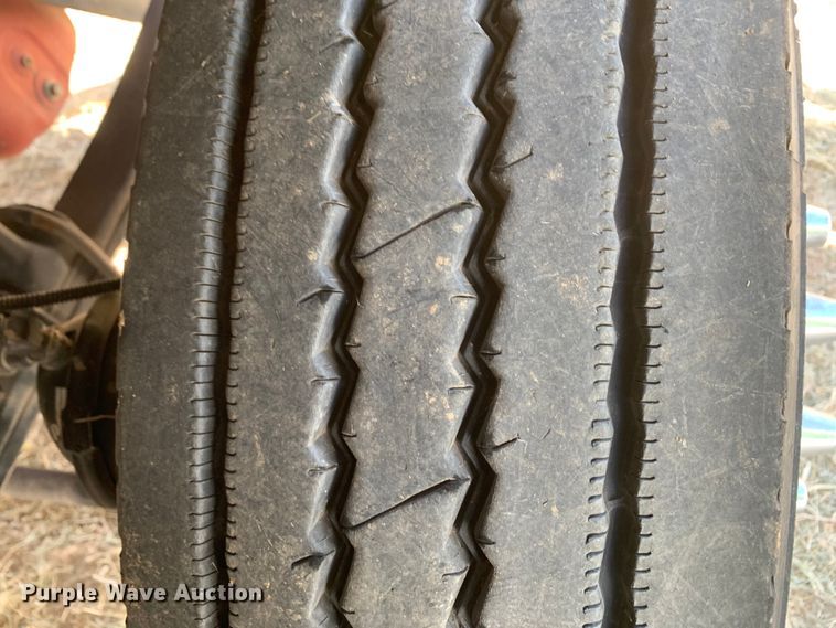 image for item EJ2870 2016 Kenworth  T880 semi truck