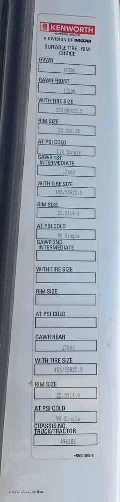 image for item EJ2870 2016 Kenworth  T880 semi truck