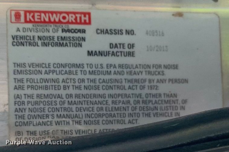 image for item EJ2871 2014 Kenworth  T660 semi truck