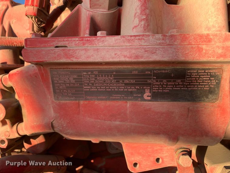 image for item EJ2875 2020 Kenworth  T880 semi truck