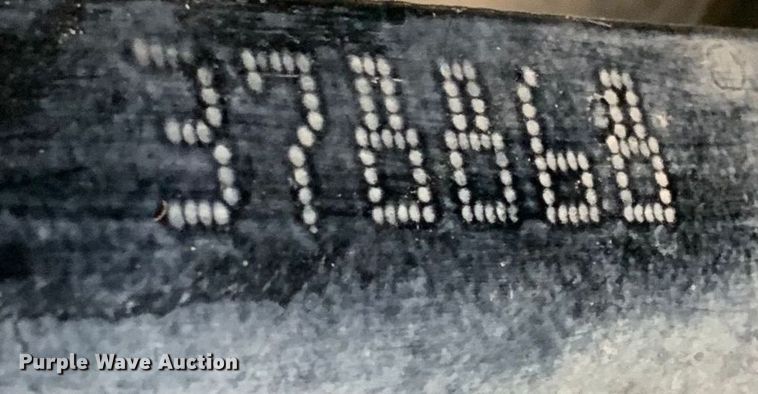 image for item EJ2876 2020 Kenworth  T880 semi truck